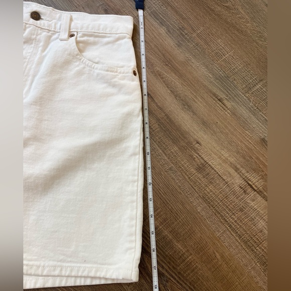 Vintage Levi’s 551 Relaxed Fit Shorts - Picture 5 of 7